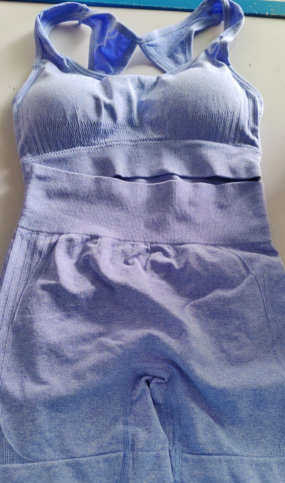 2pcs Sports Fitness Yoga Suit Breathable Hip-lifting Shorts And Hollow Out Back Bra Womens Clothing